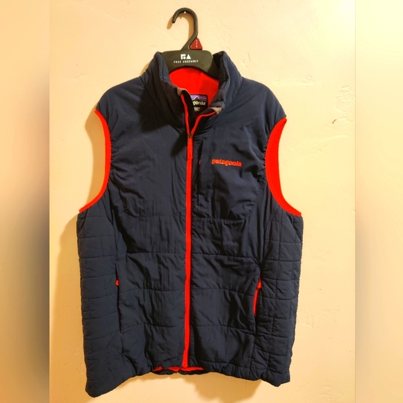 Patagonia Other - Patagonia Nano-Air vest men's Navy L